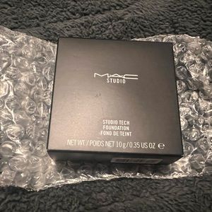 MAC Studio Tech NC30 new!